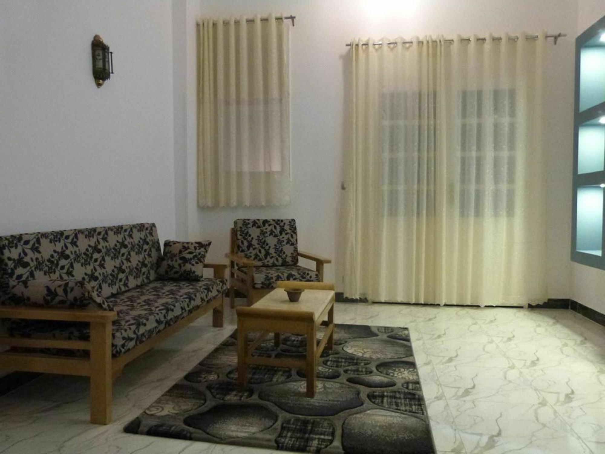 Savoy Palace Guest House ลักซอร์ ภายนอก รูปภาพ